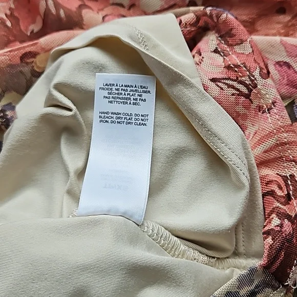 Dynamite Rouched Midi Dress - Picture 7 of 8